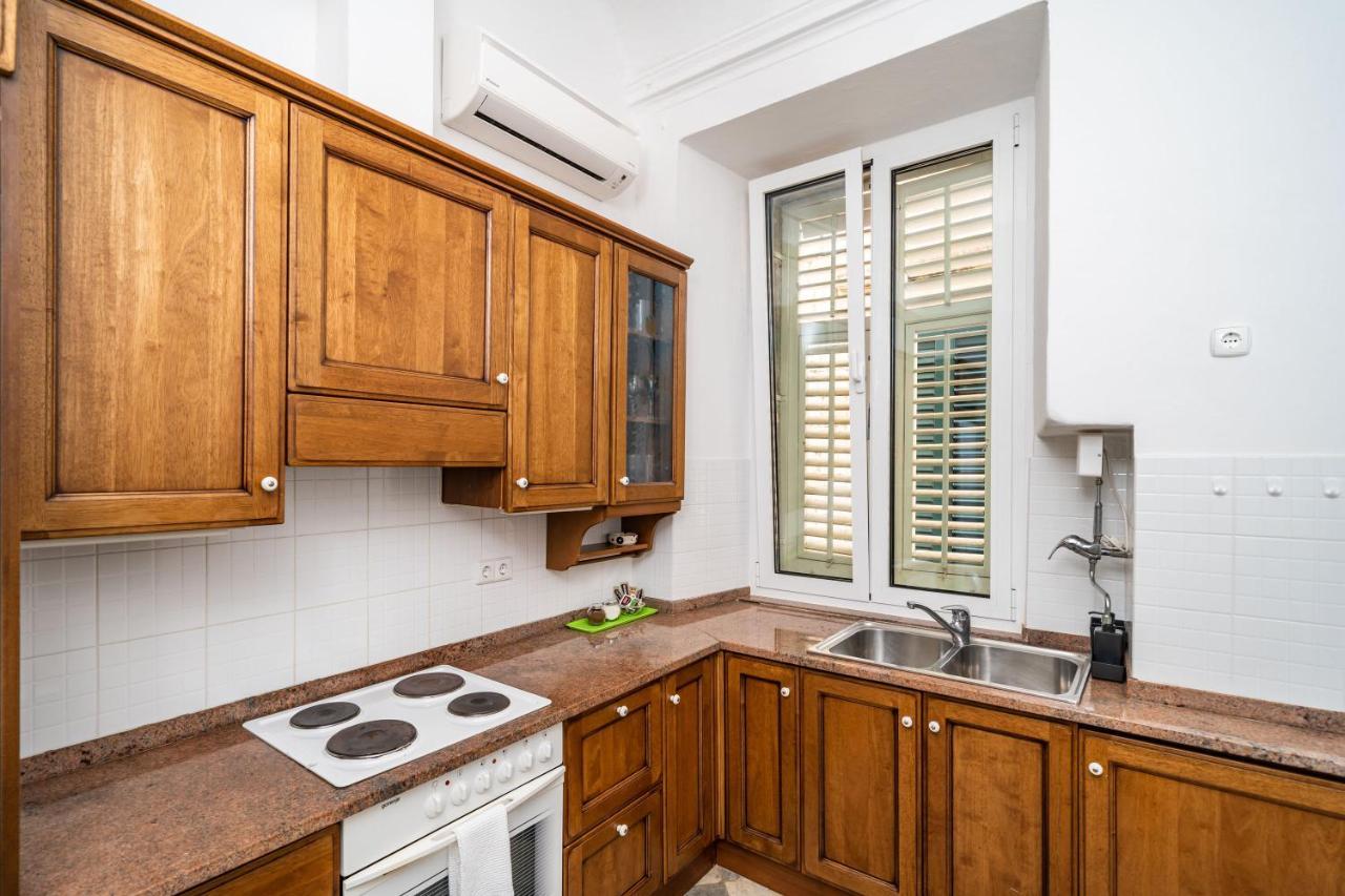 Laus I , Apartment In Old Town Dubrovnik Bagian luar foto
